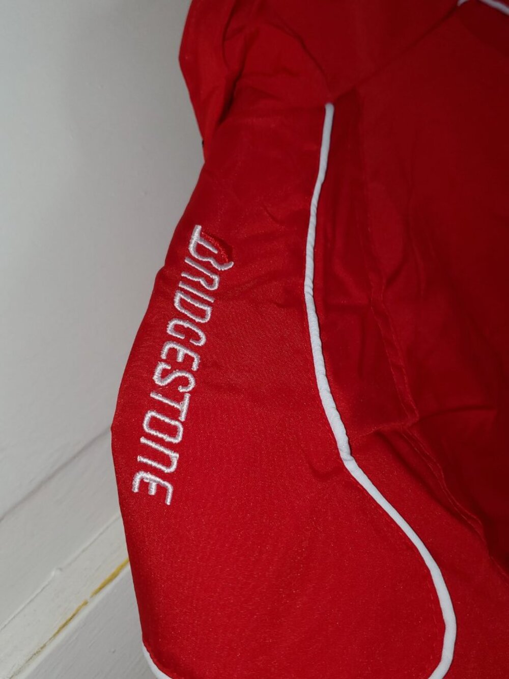 Ferrari F1 UPS Embroidered Shell Racing Jacket Size Large Red - Picture 9 of 13